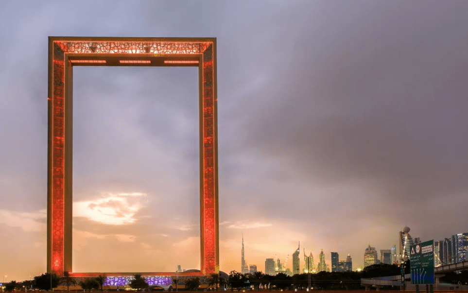 Demi-journée de visite de la ville de Dubaï avec Dubai Frame - Image 9